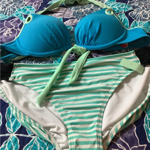 Cole of  California bikini bottom turquoise Med Victoria Secret top 32Cup - Picture 4 of 10